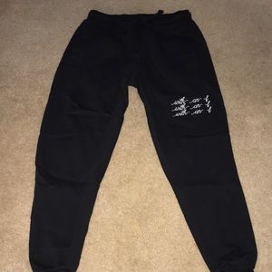 Sofia Franklyn with an f black sweat joggers